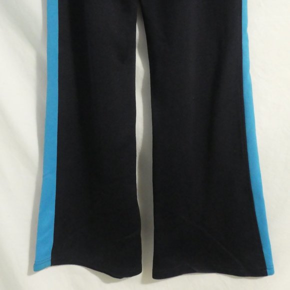PUMA | medium | Navy joggers with blue, navy and white stripes | drawstring - Picture 12 of 16